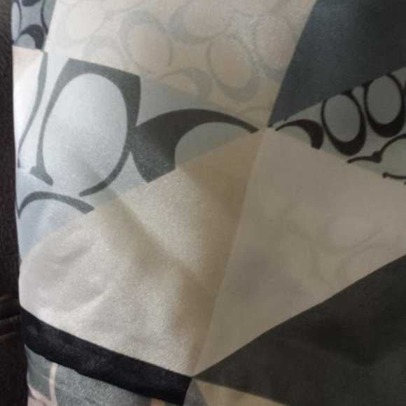 Coach bundle Coach Shoes and Scarf duo 2piece set - Picture 11 of 13